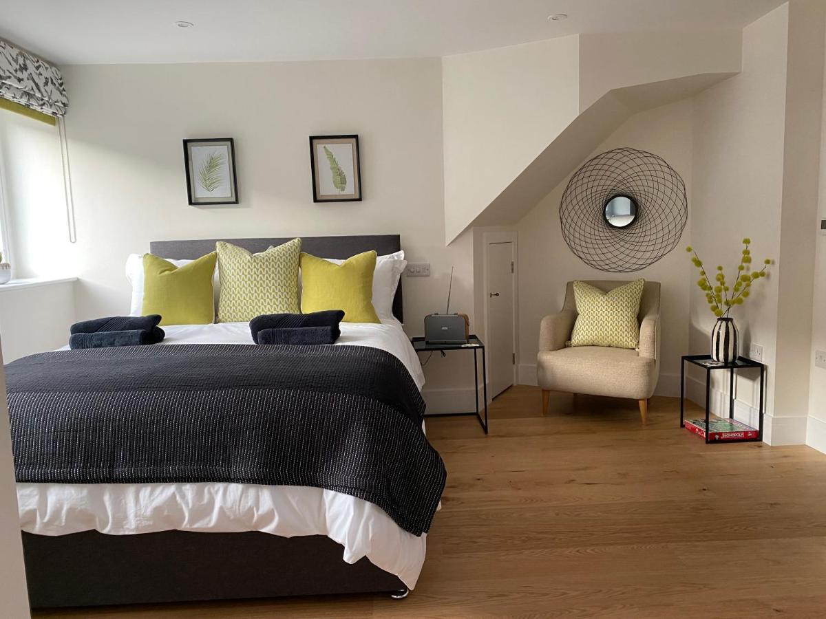 New Studio Apartment - Minutes Walk To Cathedral Salisbury Esterno foto
